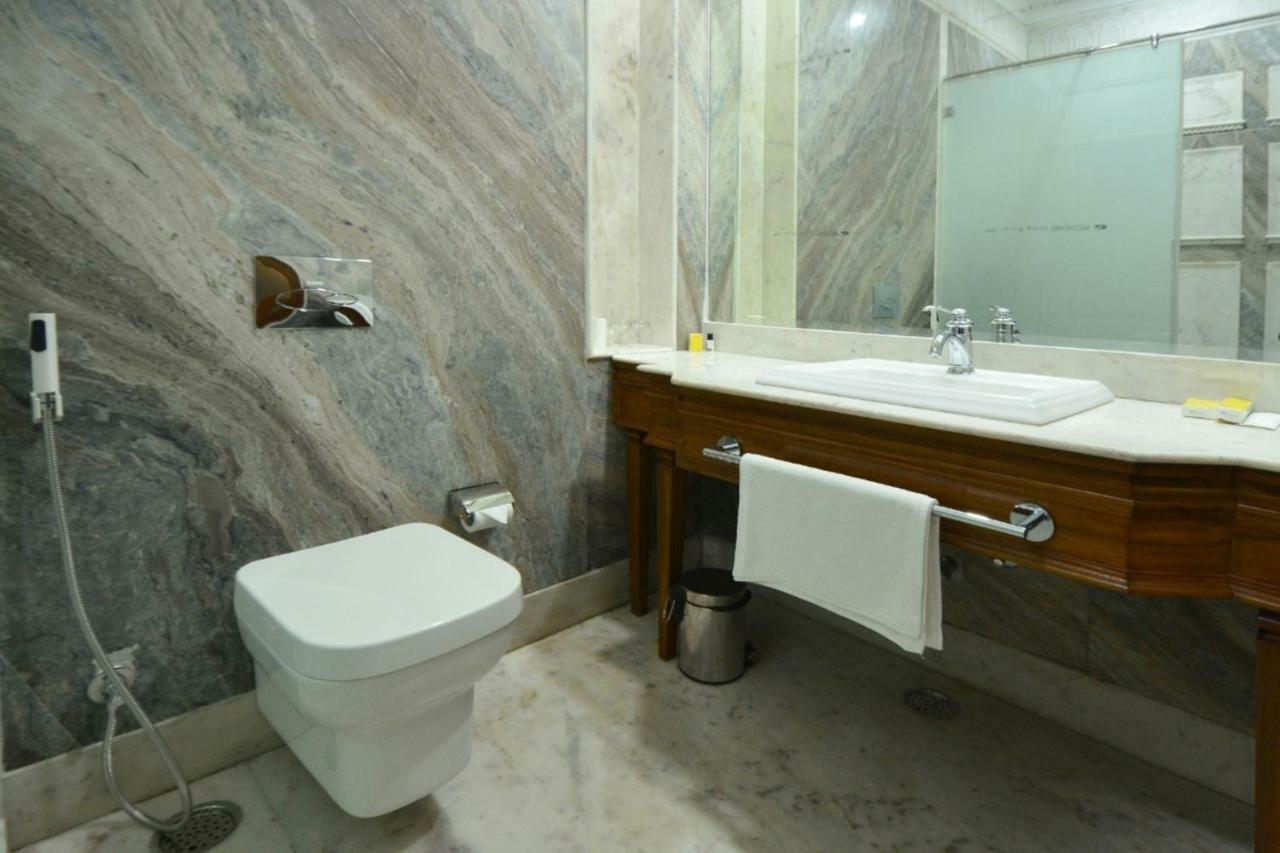 Nirbana Palace - A Heritage Hotel And Spa Jaipur Buitenkant foto